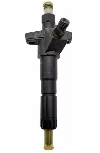ME440071 - FUEL INJECTOR NOZZLE + HOLDER CATERPILLAR CAT FUSO MITSUBISHI - NEW
